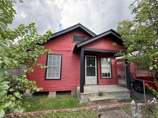 1506 Luzon Street, Houston, TX 77009