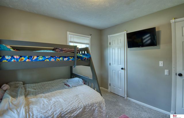 1016 Normandy Drive, Bellevue, NE 68005