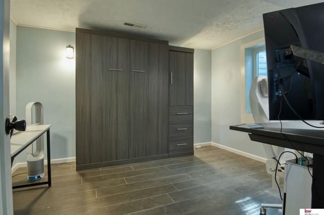 1016 Normandy Drive, Bellevue, NE 68005