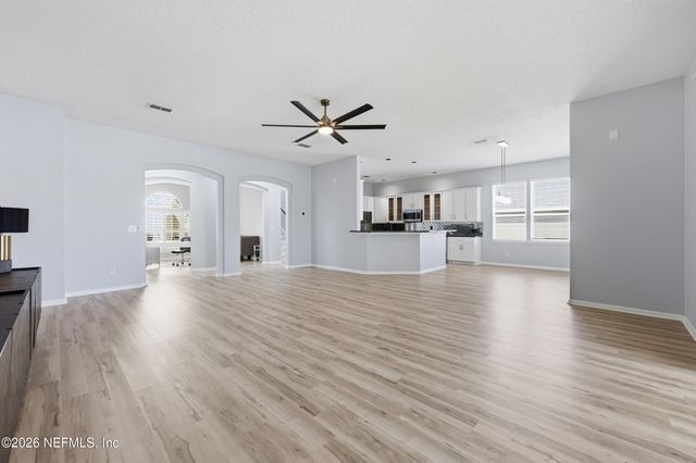 14447 CHERRY LAKE Drive W, Jacksonville, FL 32258