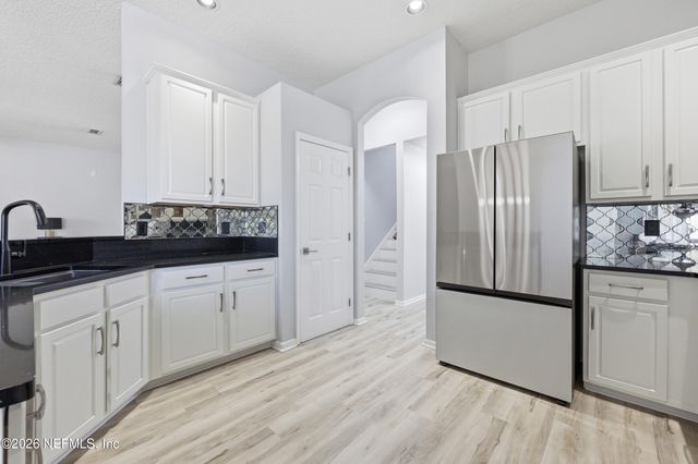 14447 CHERRY LAKE Drive W, Jacksonville, FL 32258