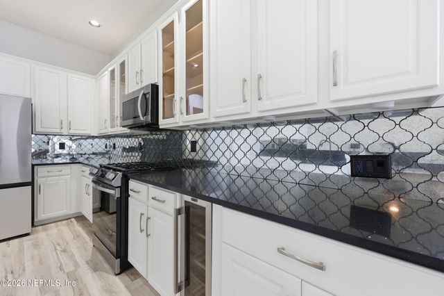 14447 CHERRY LAKE Drive W, Jacksonville, FL 32258