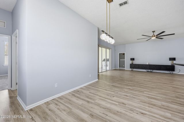 14447 CHERRY LAKE Drive W, Jacksonville, FL 32258