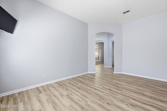 14447 CHERRY LAKE Drive W, Jacksonville, FL 32258