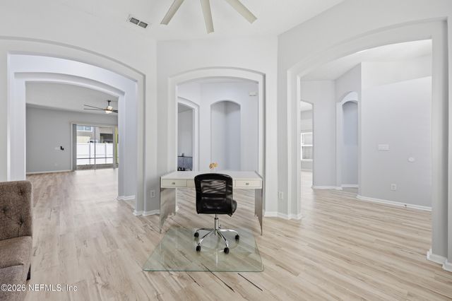 14447 CHERRY LAKE Drive W, Jacksonville, FL 32258