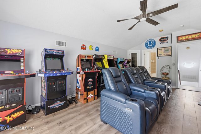 14447 CHERRY LAKE Drive W, Jacksonville, FL 32258