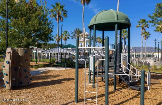 14447 CHERRY LAKE Drive W, Jacksonville, FL 32258