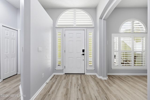 14447 CHERRY LAKE Drive W, Jacksonville, FL 32258