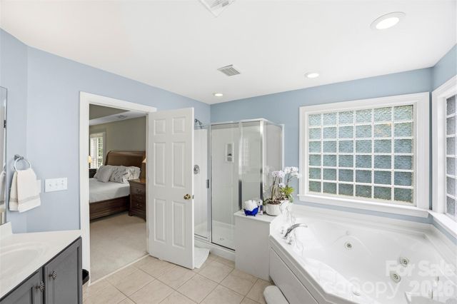 14438 Harvington Drive, Huntersville, NC 28078