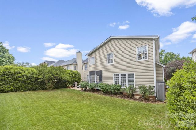 14438 Harvington Drive, Huntersville, NC 28078