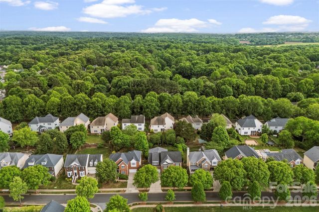 14438 Harvington Drive, Huntersville, NC 28078