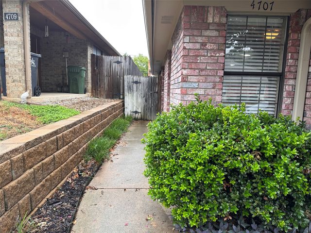 4707 Sausalito Drive, Arlington, TX 76016