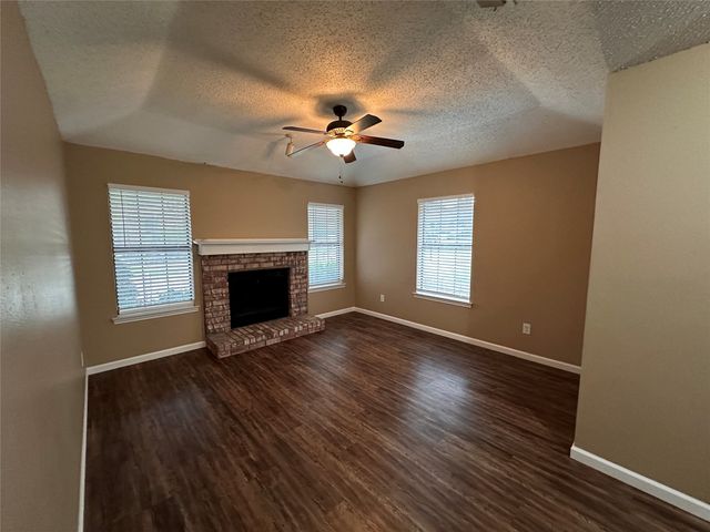 4707 Sausalito Drive, Arlington, TX 76016