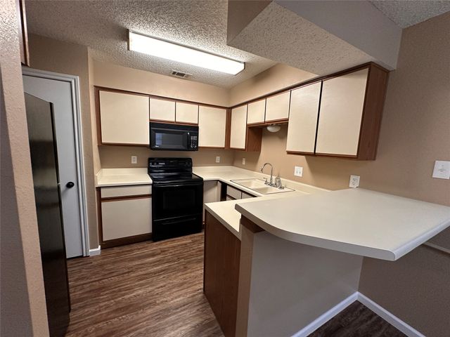 4707 Sausalito Drive, Arlington, TX 76016