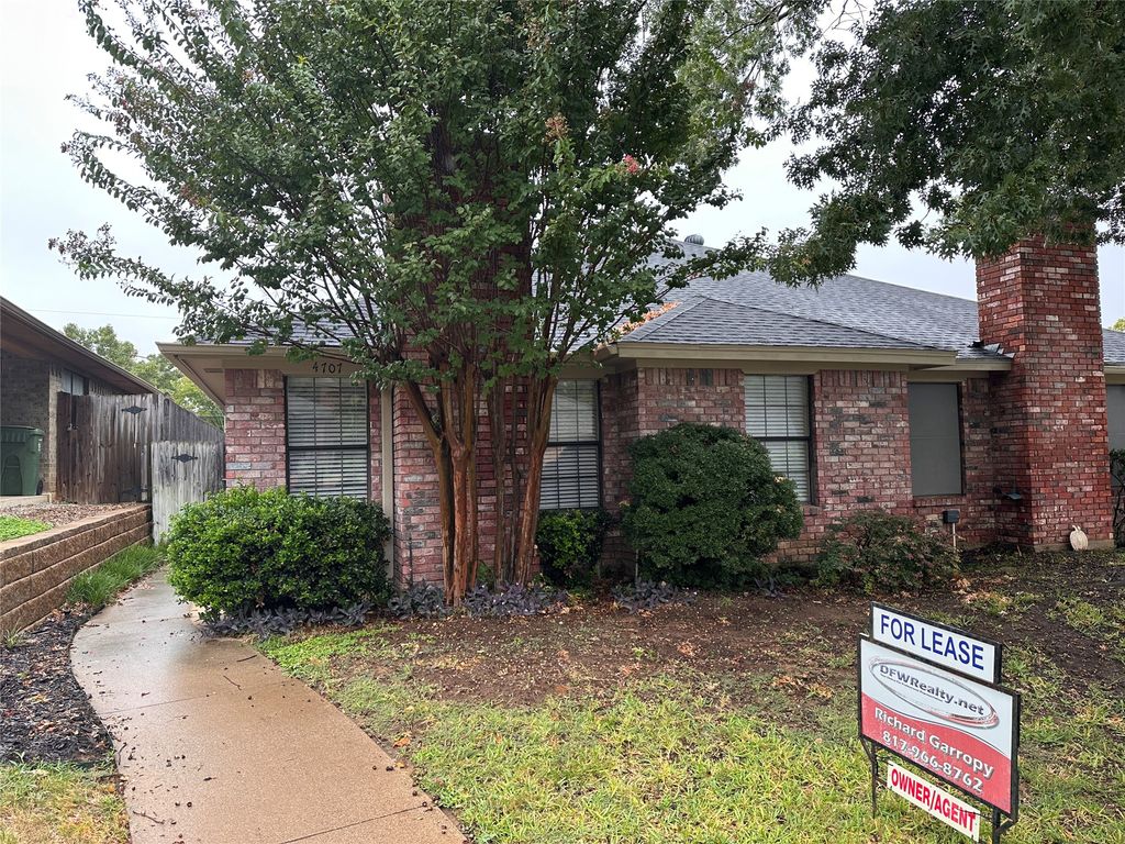 4707 Sausalito Drive, Arlington, TX 76016
