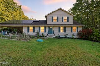 128 Azalea Lane, Big Stone Gap, VA 24219