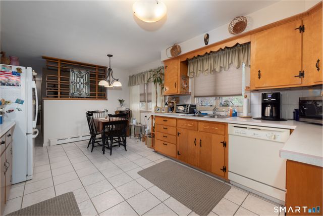 22 Woodlawn Drive, Torrington, CT 06790