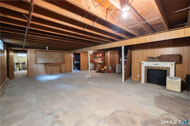 22 Woodlawn Drive, Torrington, CT 06790