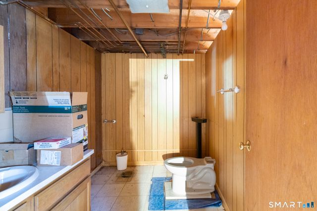 22 Woodlawn Drive, Torrington, CT 06790