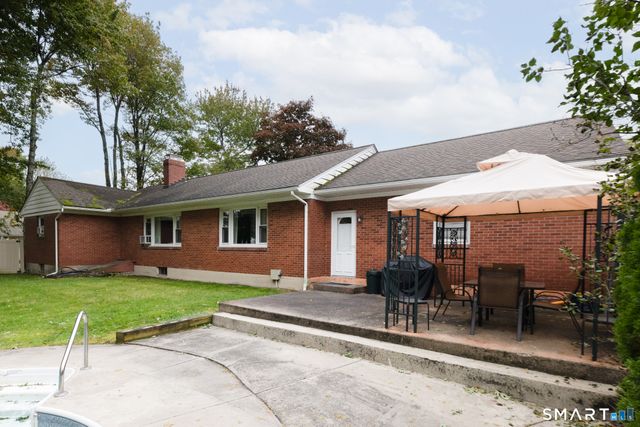 22 Woodlawn Drive, Torrington, CT 06790
