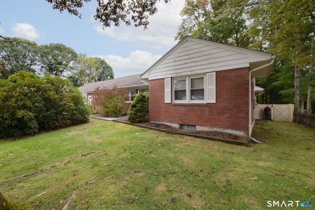 22 Woodlawn Drive, Torrington, CT 06790