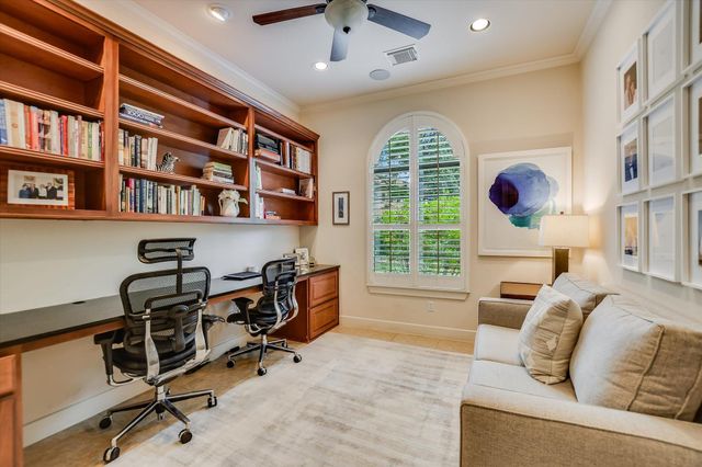 1036 Liberty Park DR 52A, Austin, TX 78746
