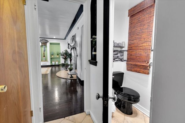 7545 S Carpenter Street, Chicago, IL 60620