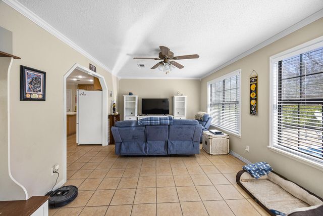 5855 Houston Lane, Crestview, FL 32539