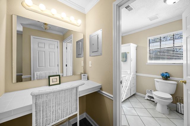 5855 Houston Lane, Crestview, FL 32539