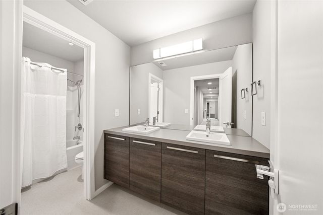 13221 181st Avenue Ct E, Bonney Lake, WA 98391