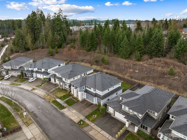 13221 181st Avenue Ct E, Bonney Lake, WA 98391