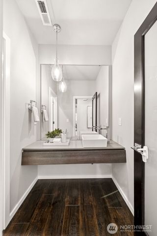 13221 181st Avenue Ct E, Bonney Lake, WA 98391