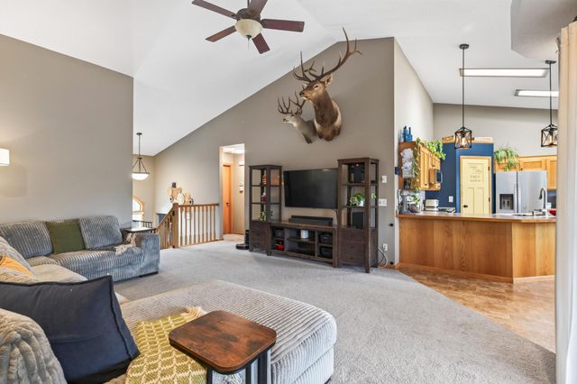 1525 English Avenue NW, New Prague, MN 56071