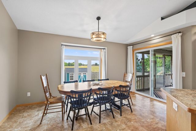 1525 English Avenue NW, New Prague, MN 56071