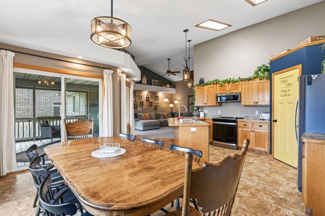 1525 English Avenue NW, New Prague, MN 56071
