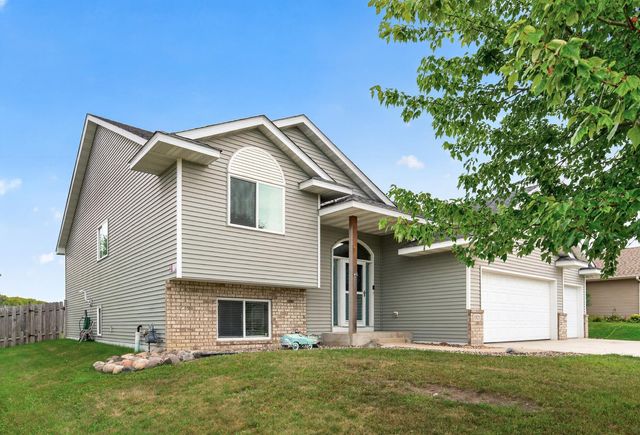 1525 English Avenue NW, New Prague, MN 56071