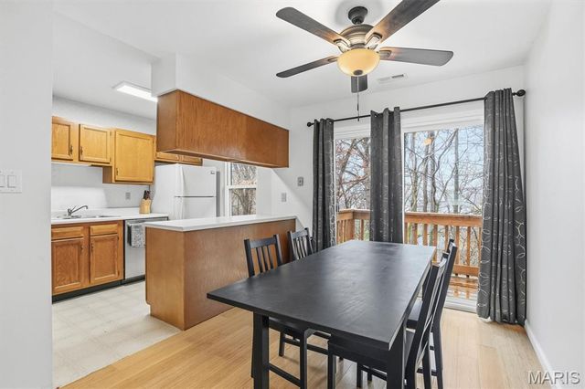 1271 Cliffridge Lane, Valley Park, MO 63088