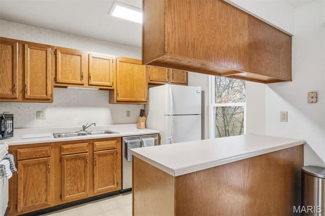 1271 Cliffridge Lane, Valley Park, MO 63088