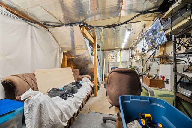 100 Bank St, Redstone Twp, PA 15442