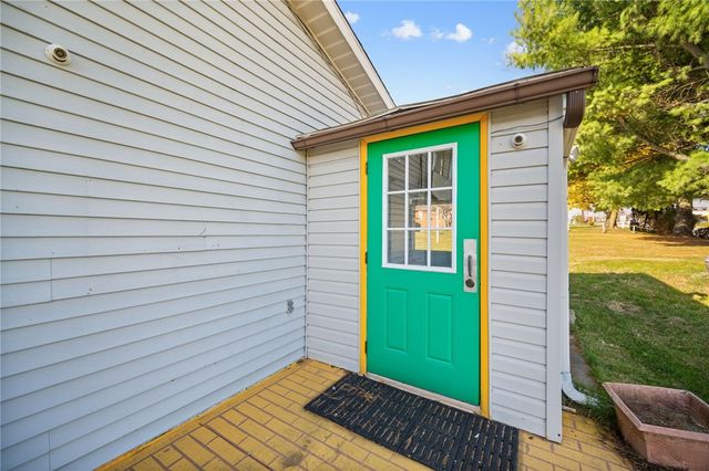 100 Bank St, Redstone Twp, PA 15442