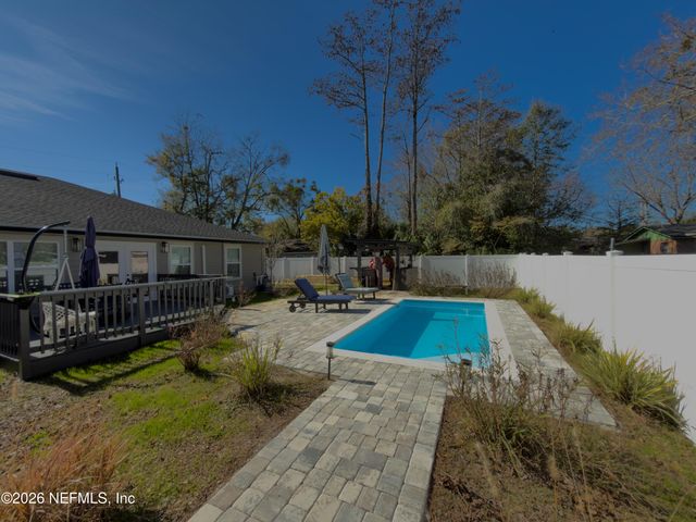 1843 W 10TH Street, Jacksonville, FL 32209
