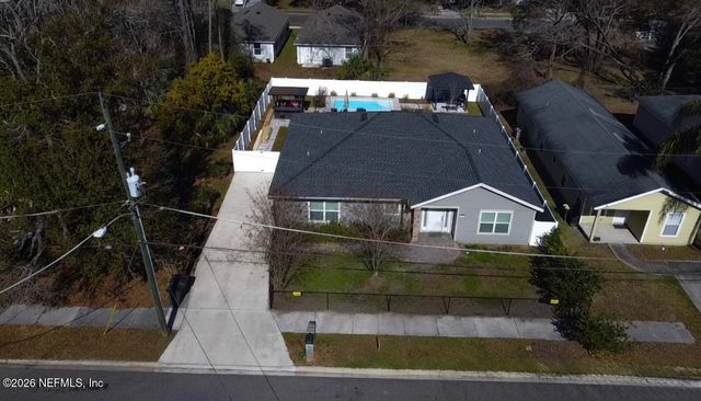 1843 W 10TH Street, Jacksonville, FL 32209