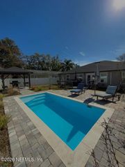 1843 W 10TH Street, Jacksonville, FL 32209