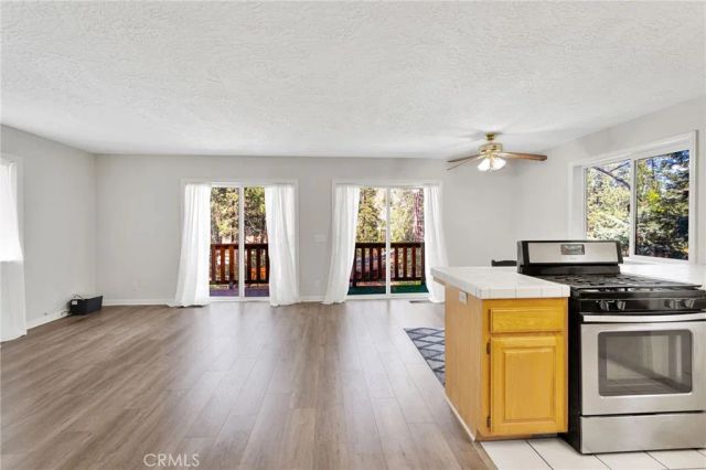1661 Virginia Street, Wrightwood, CA 92397