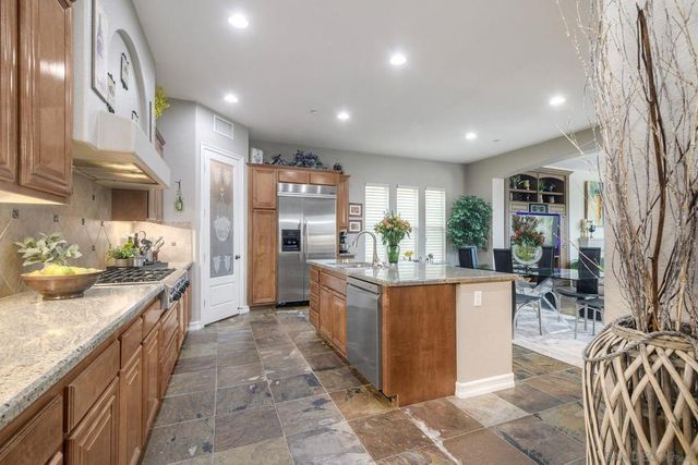14760 Via Mantova, San Diego, CA 92127