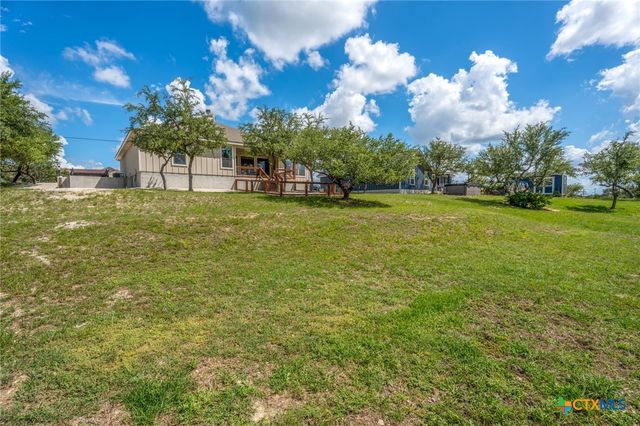 876 Primrose Path, Canyon Lake, TX 78133