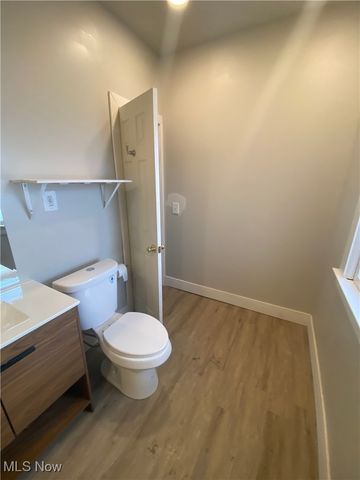 19600 Arrowhead Avenue, Cleveland, OH 44119