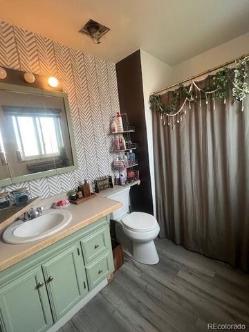 10257 W Layton Place, Littleton, CO 80127