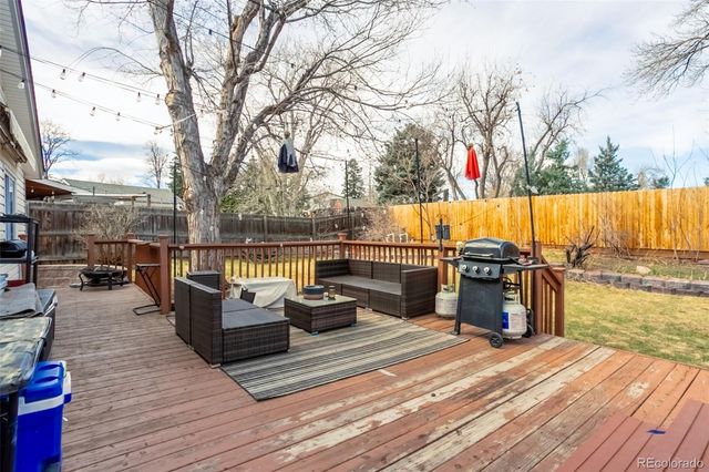 10257 W Layton Place, Littleton, CO 80127