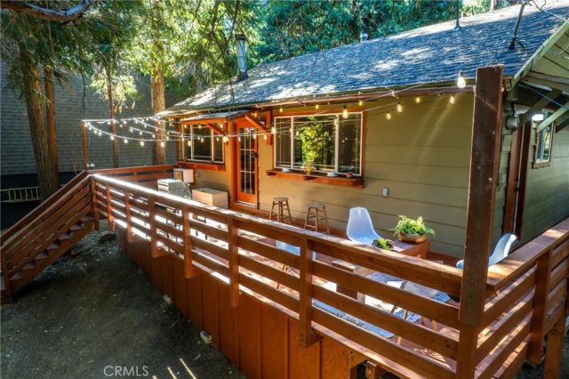 668 Mormon Springs, Crestline, CA 92325